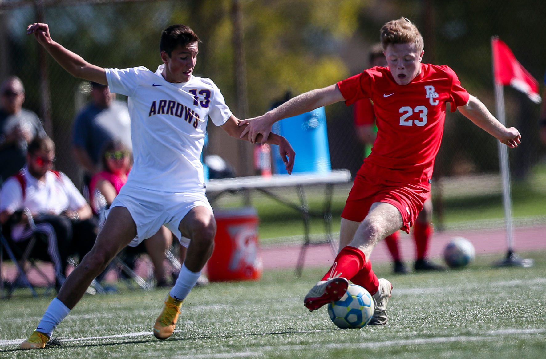 Cobblers host the Arrows